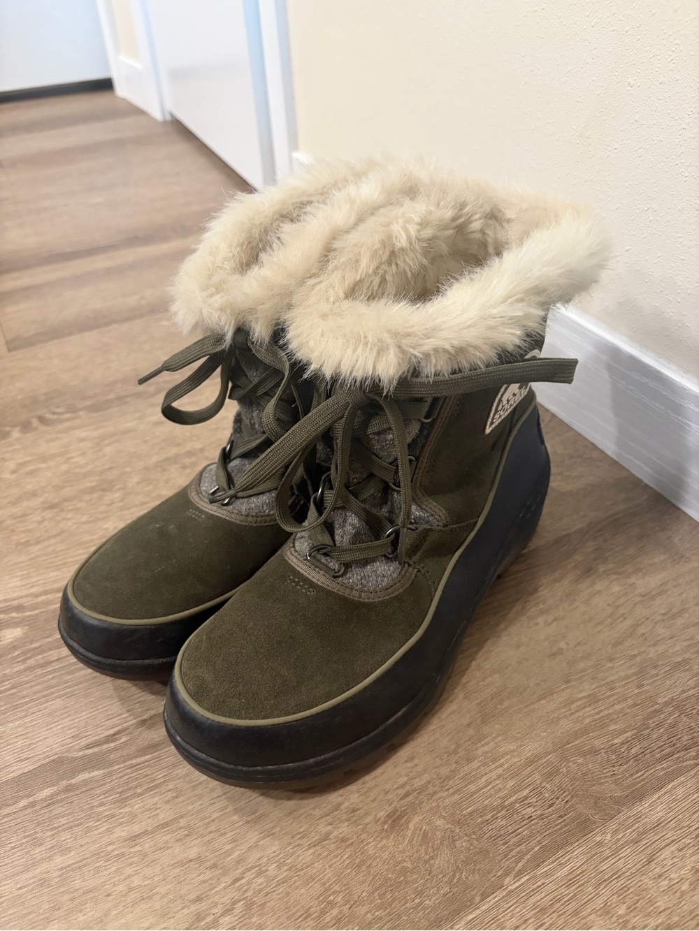 Sorel Olive Green Faux-Fur Lined Winter Boots